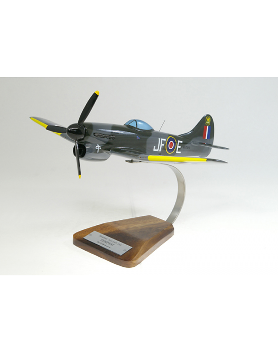 Maquette avion Hawker Tempest MkV Clostermann en bois