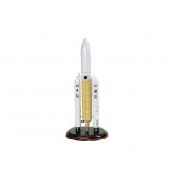 Maquette fusée Ariane 5 en bois