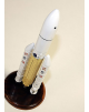 Maquette en bois de l' Ariane 5