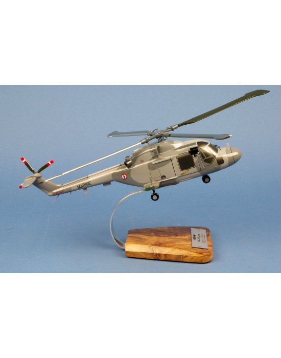 Maquette hélicoptère Lynx WG13 aéronavale en bois